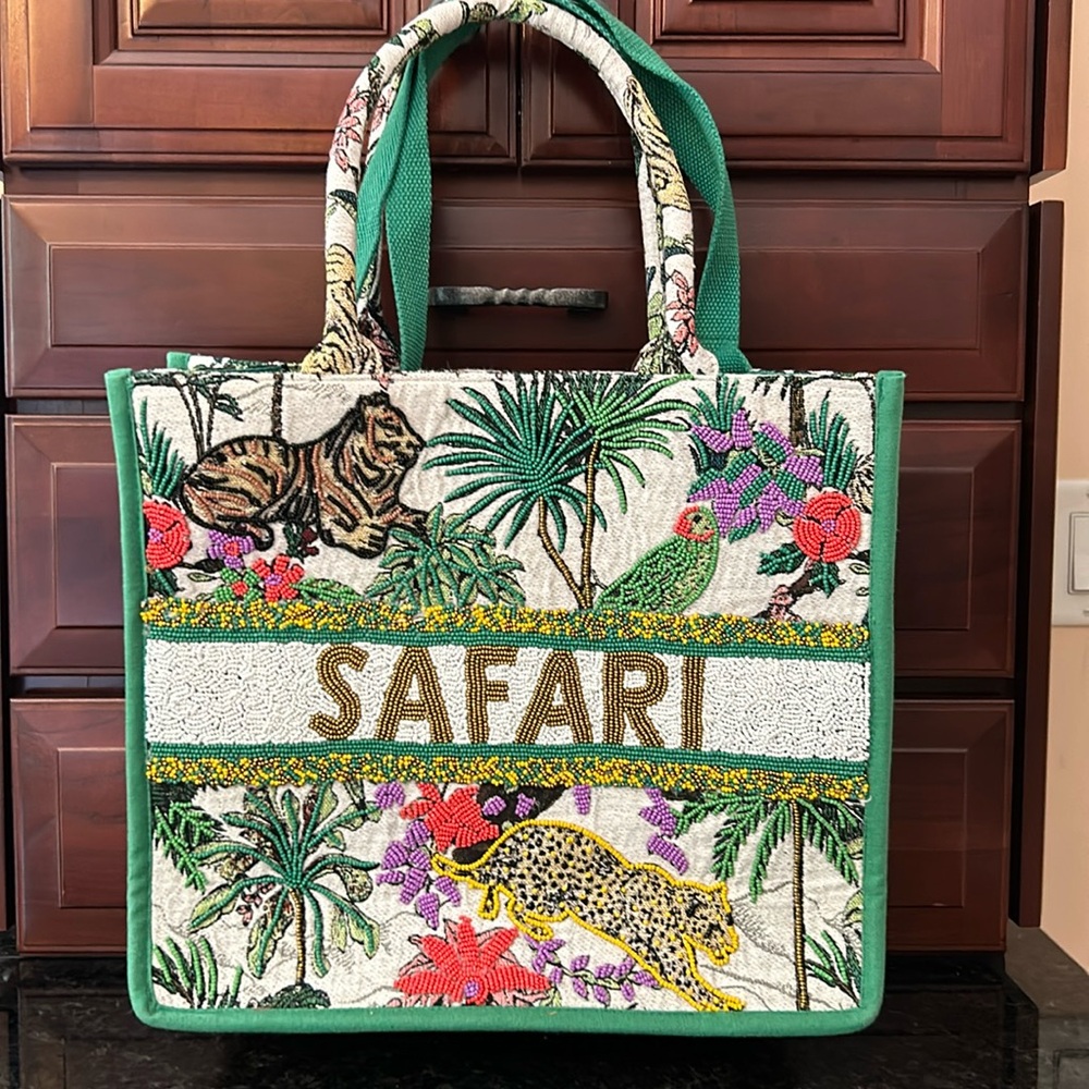 America & Beyond tote